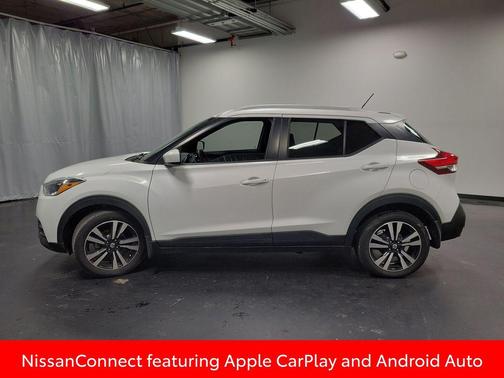 Aspen White Tricoat 2019 Nissan Kicks SV