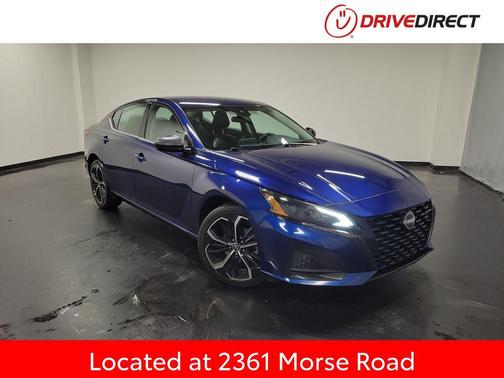 Deep Blue Pearl 2023 Nissan Altima SR Intelligent AWD
