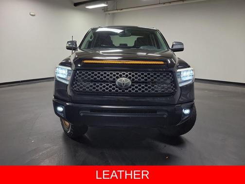 Midnight Black Metallic 2018 Toyota Tundra Platinum