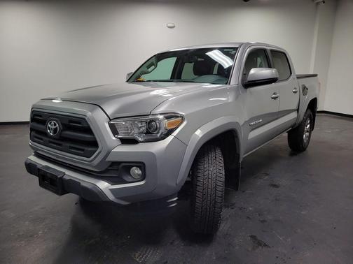 2016 Toyota Tacoma SR5
