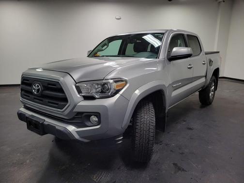 2016 Toyota Tacoma SR5