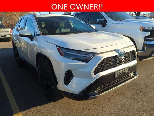 2022 Toyota RAV4 Hybrid SE
