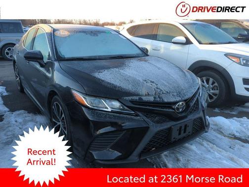 2020 Toyota Camry SE