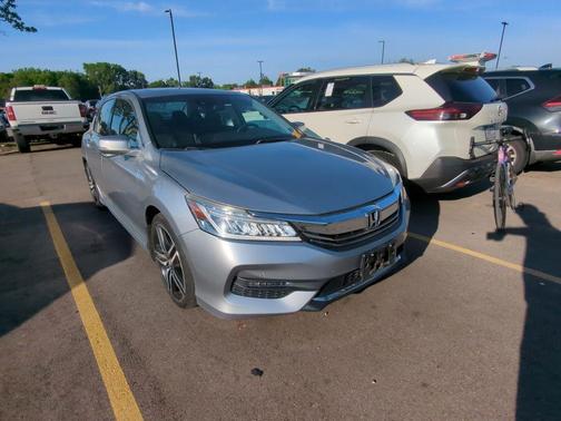 Lunar Silver Metallic 2017 Honda Accord Touring V6