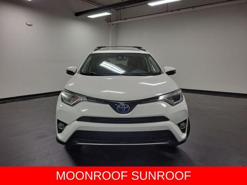 Super White 2017 Toyota RAV4 Hybrid XLE