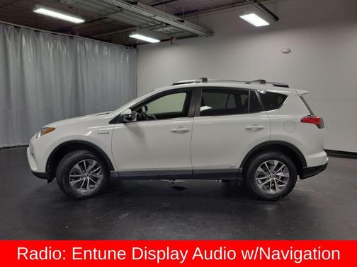 Super White 2017 Toyota RAV4 Hybrid XLE