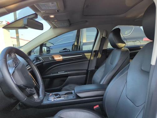 2019 Ford Fusion Hybrid Titanium