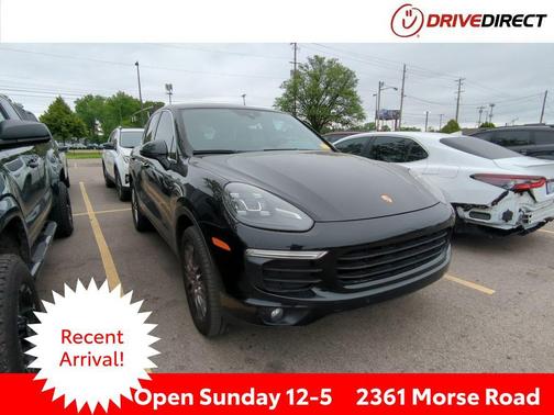 Jet Black Metallic 2016 Porsche Cayenne Cayenne