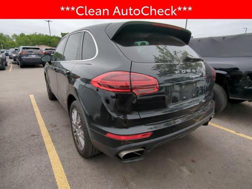 Jet Black Metallic 2016 Porsche Cayenne Cayenne