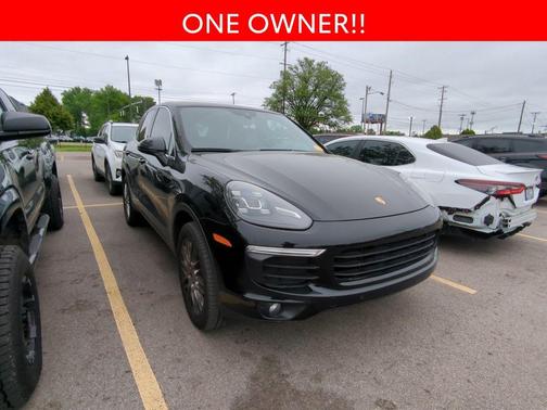Jet Black Metallic 2016 Porsche Cayenne Cayenne