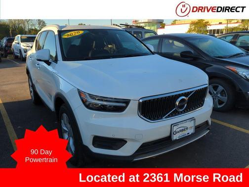 2020 Volvo XC40 T5 Momentum