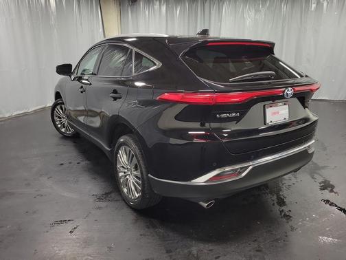 Black 2023 Toyota Venza XLE