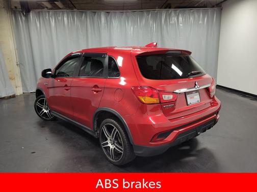 2019 Mitsubishi Outlander Sport SE