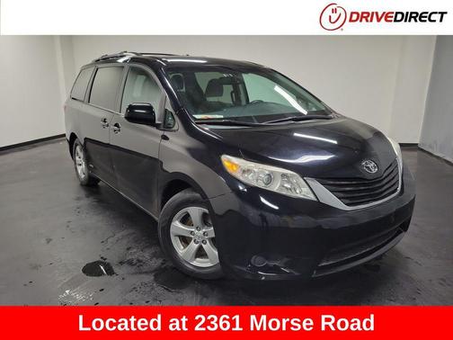 2015 Toyota Sienna LE