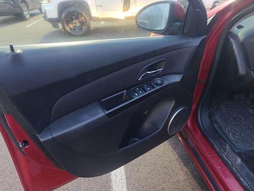 2011 Chevrolet Cruze 2LT