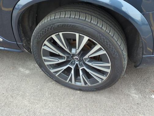 2021 Volvo XC90 Recharge Plug-In Hybrid T8 Inscription Expression 7 Passenger