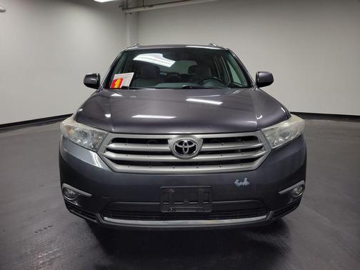 2013 Toyota Highlander SE