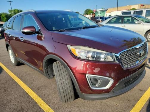 2016 Kia Sorento LX