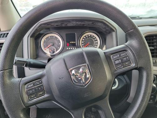 2016 RAM 1500 Tradesman/Express