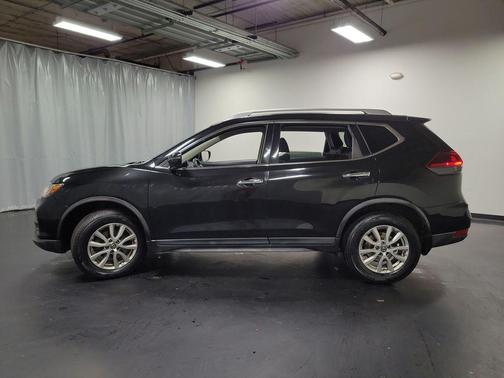 Magnetic Black 2018 Nissan Rogue SV