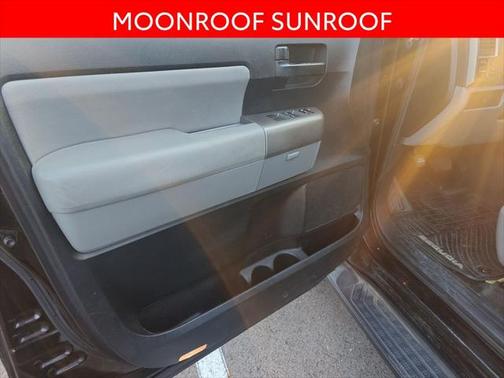 2013 Toyota Sequoia SR5