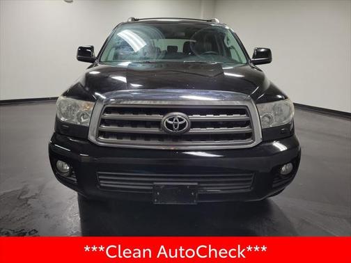 2013 Toyota Sequoia SR5
