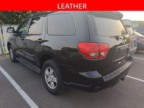 2013 Toyota Sequoia SR5