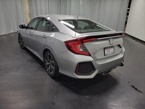 Lunar Silver Metallic 2018 Honda Civic Si