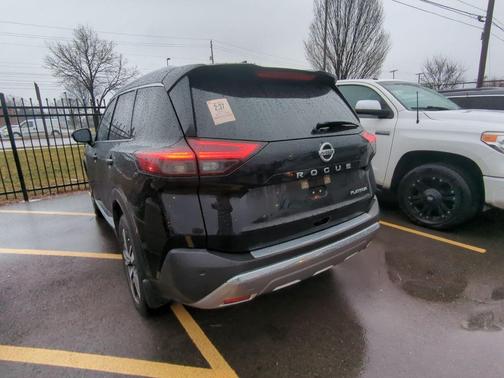 2021 Nissan Rogue Platinum