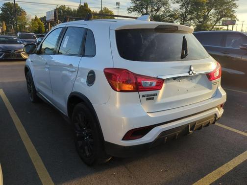 2019 Mitsubishi Outlander Sport 2.0 LE