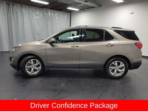 Pepperdust Metallic 2018 Chevrolet Equinox 2LT