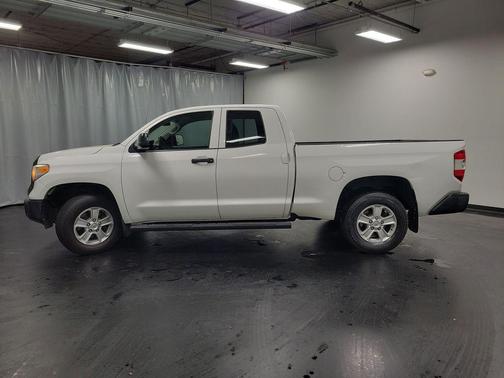 2017 Toyota Tundra SR