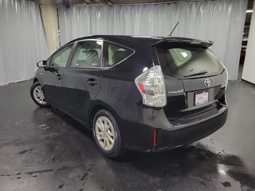 2012 Toyota Prius v Two