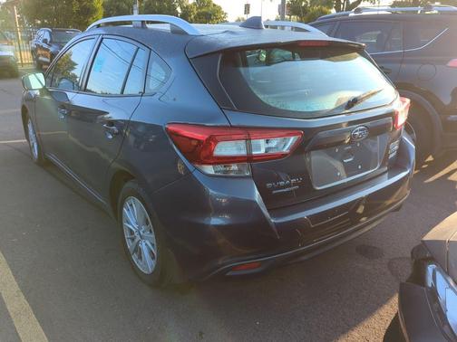 2017 Subaru Impreza 2.0i Premium