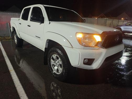 2015 Toyota Tacoma Base