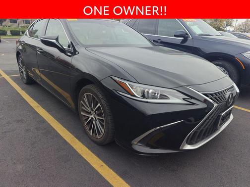2022 Lexus ES 350 Base