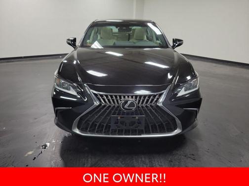 2022 Lexus ES 350 Base