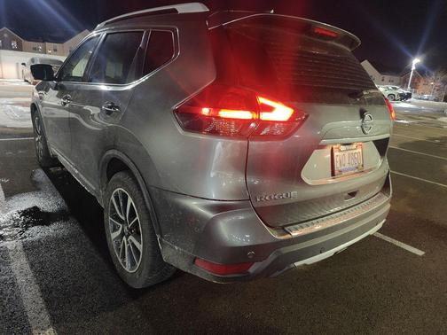 2020 Nissan Rogue SL