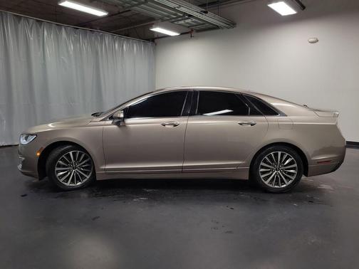 2018 Lincoln MKZ Select