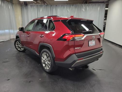 2019 Toyota RAV4 Limited
