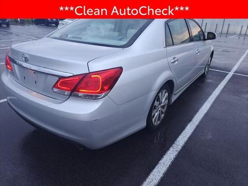 2011 Toyota Avalon Limited