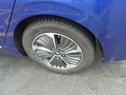 2021 Hyundai IONIQ Plug-In Hybrid SEL