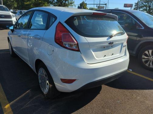 2016 Ford Fiesta S