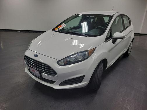 2016 Ford Fiesta S