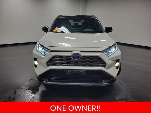 2021 Toyota RAV4 Hybrid SE