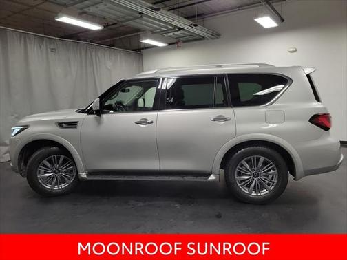 2021 INFINITI QX80 Luxe