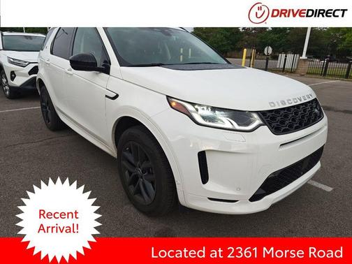 Fuji White 2024 Land Rover Discovery Sport Core S