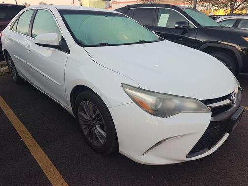 2015 Toyota Camry SE