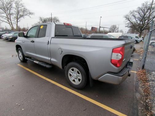2015 Toyota Tundra SR5