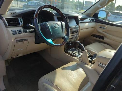 2013 Lexus LX 570 Base